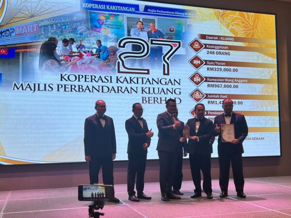 ANUGERAH 50 KOPERASI TERBAIK NEGERI JOHOR 2023